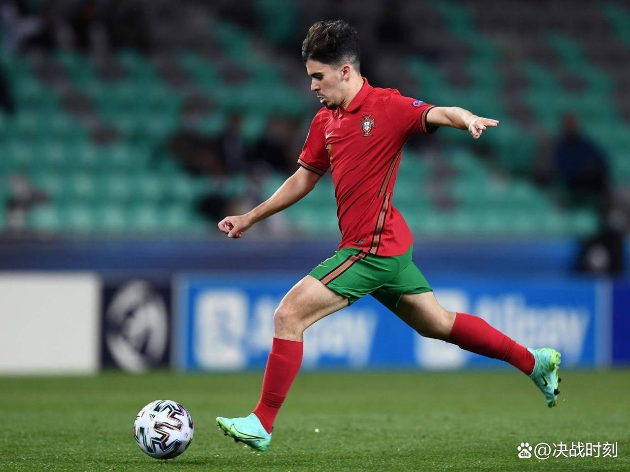 包含巴黎圣日耳曼迎NBA常规赛关键赛，今晚复出首秀，压力陡增，球队文化再被提及的词条九游体育下载