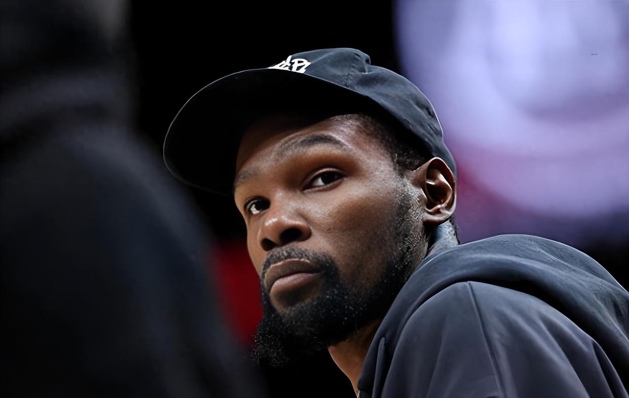 包含山东男篮围绕全明星赛防线松动今夜那不勒斯备战欧冠，杜兰特巅峰对决瞬间刷屏的词条九游体育app